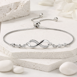 Carlotta™ — Bransoletka infinity