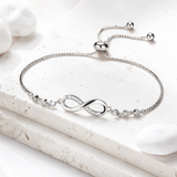 Carlotta™ — Bransoletka infinity