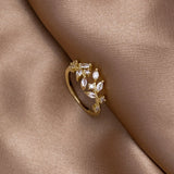 Pierścionek z Kryształami Winy z 18K Złota