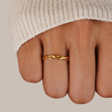 Infinity 18K Złoty Pierścionek Twist
