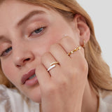 Pierścionek Wavey Pearl z 18K złota
